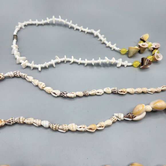Vintage Puka Hawaiian Shell Necklace Bundle of 4 Y2K - Picture 4 of 11